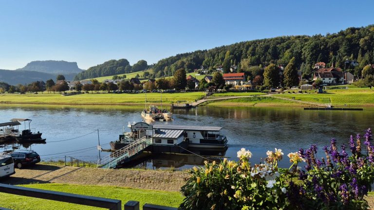 Elbe-Blick zum Lilienstein